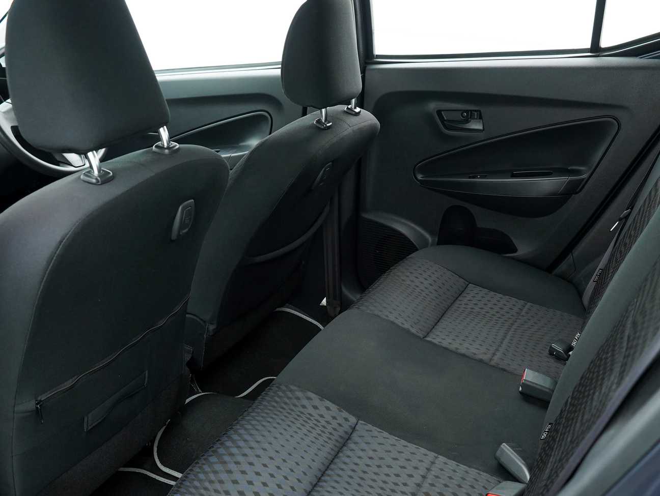 terpakai 2015 Perodua AXIA G 1.0