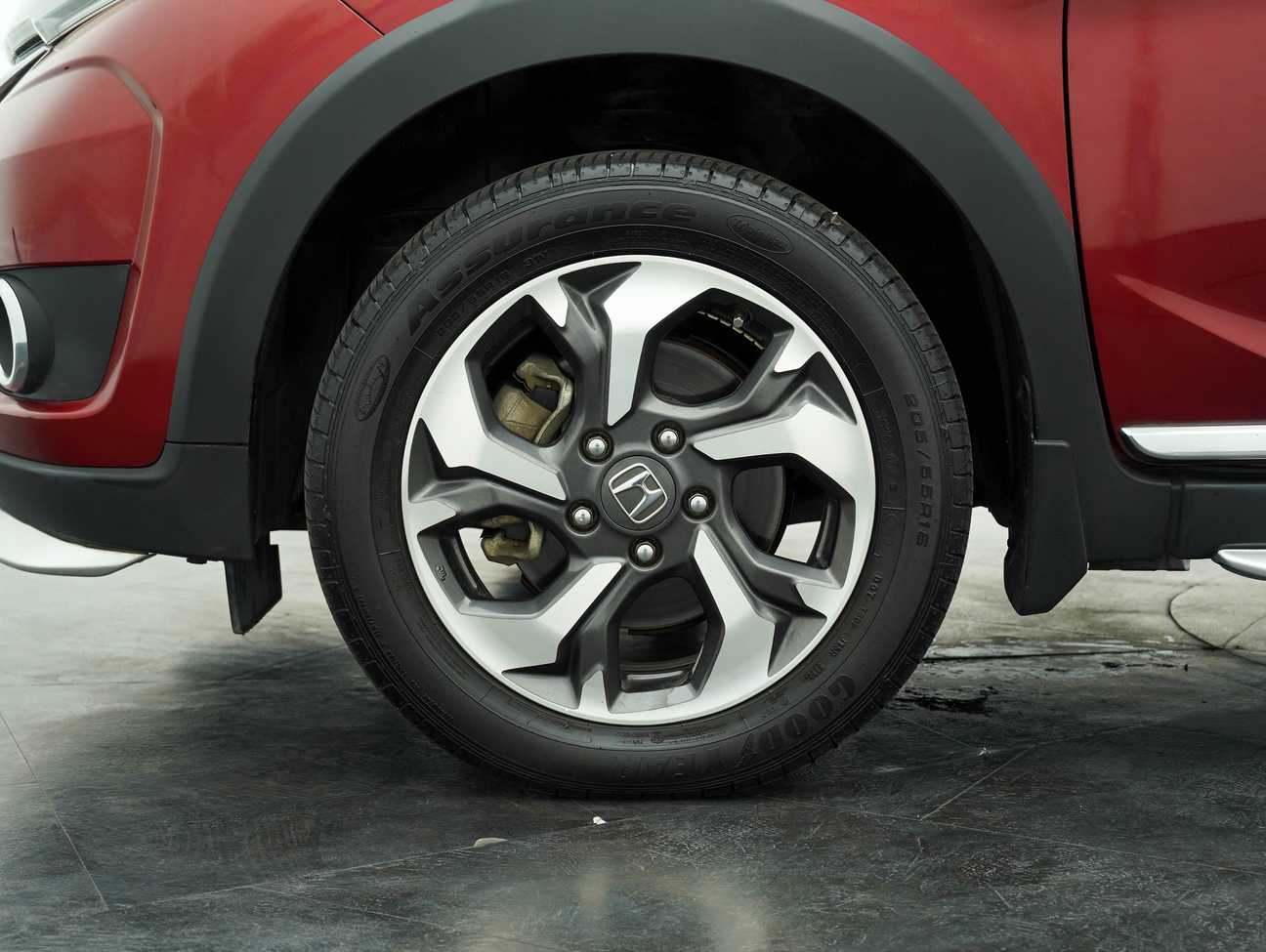 used 2017 Honda BR-V V 1.5