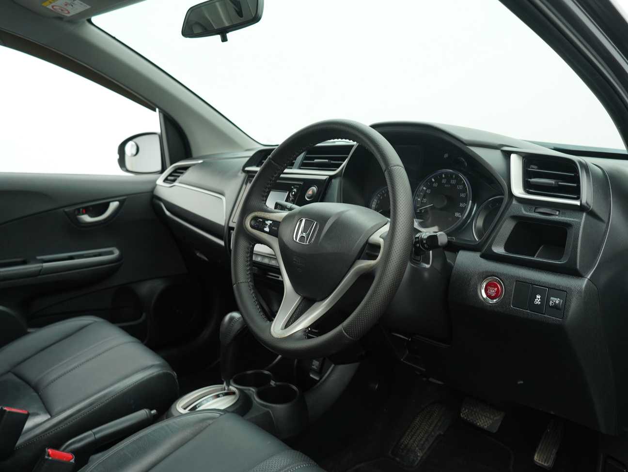used 2018 Honda BR-V V 1.5