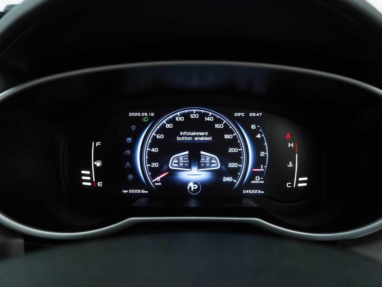 used 2021 Proton X70 Premium 1.8