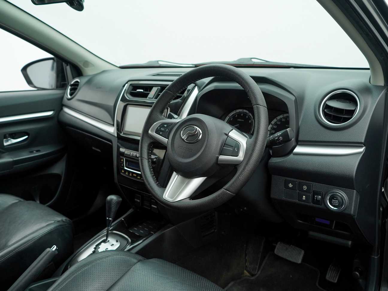 terpakai 2020 Perodua Aruz AV 1.5