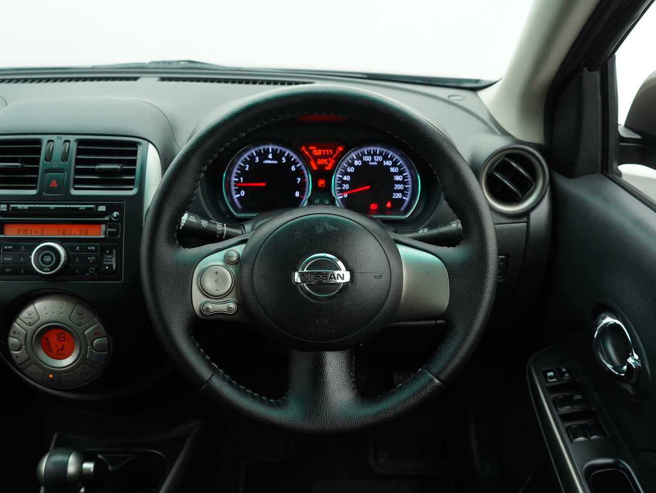 used 2013 Nissan Almera VL 1.5