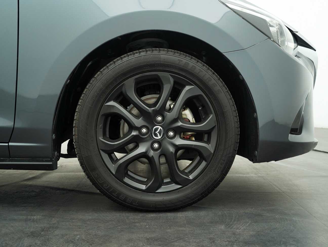 used 2017 Mazda 2 SKYACTIV-G (LED Headlight with DRL) 1.5