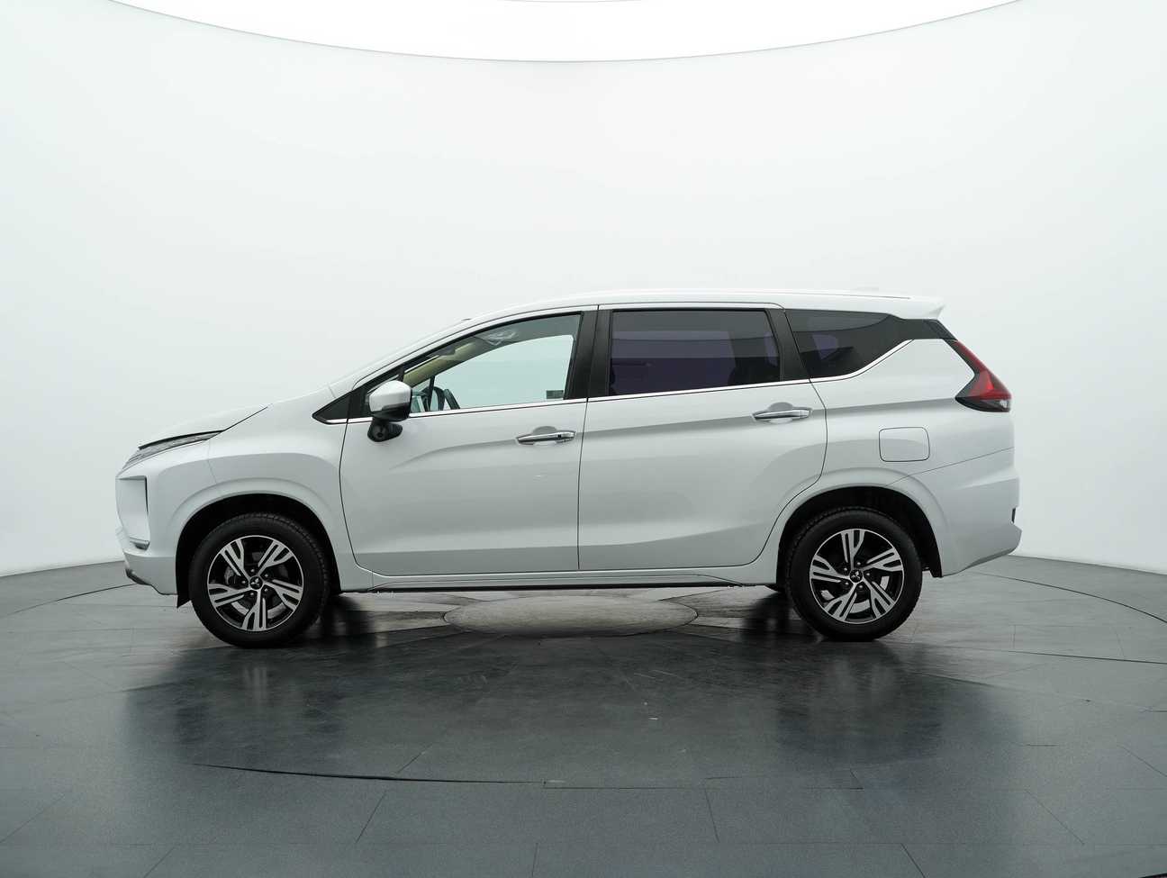 used 2020 Mitsubishi Xpander  1.5