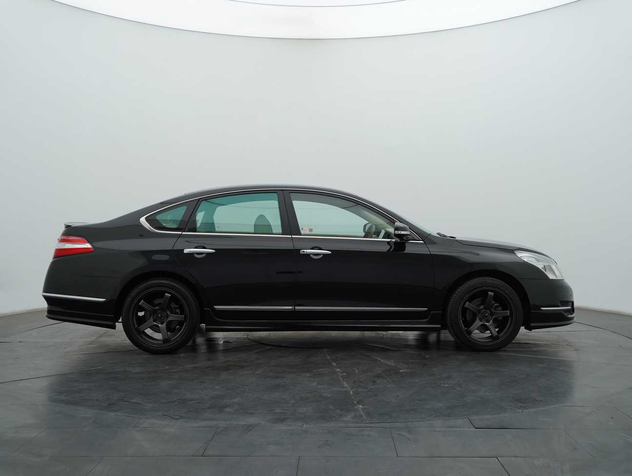 used 2011 Nissan Teana XE Luxury 2.0