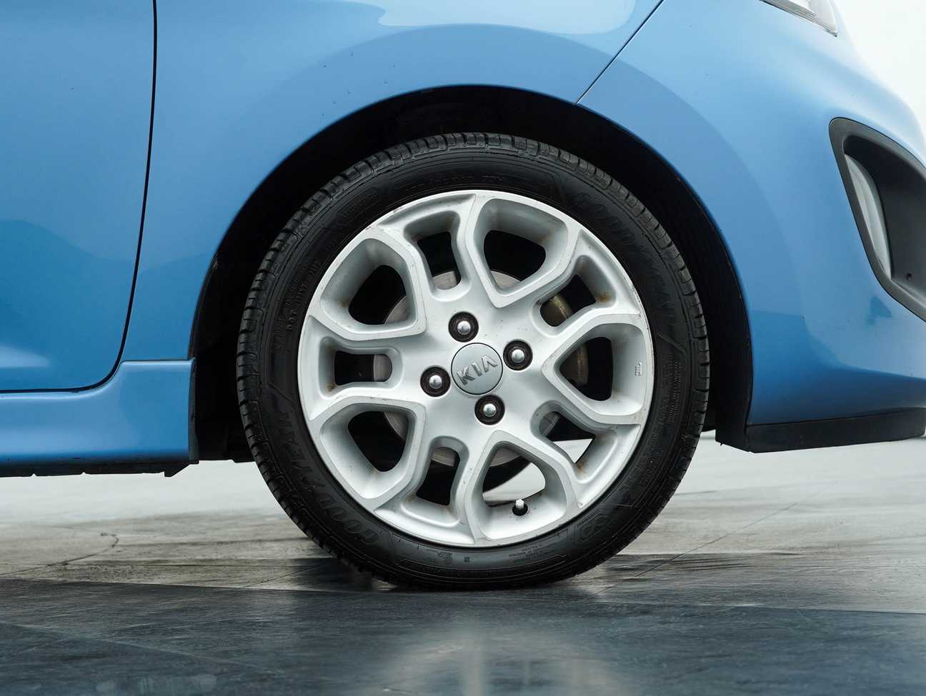 used 2013 Kia Picanto  1.2