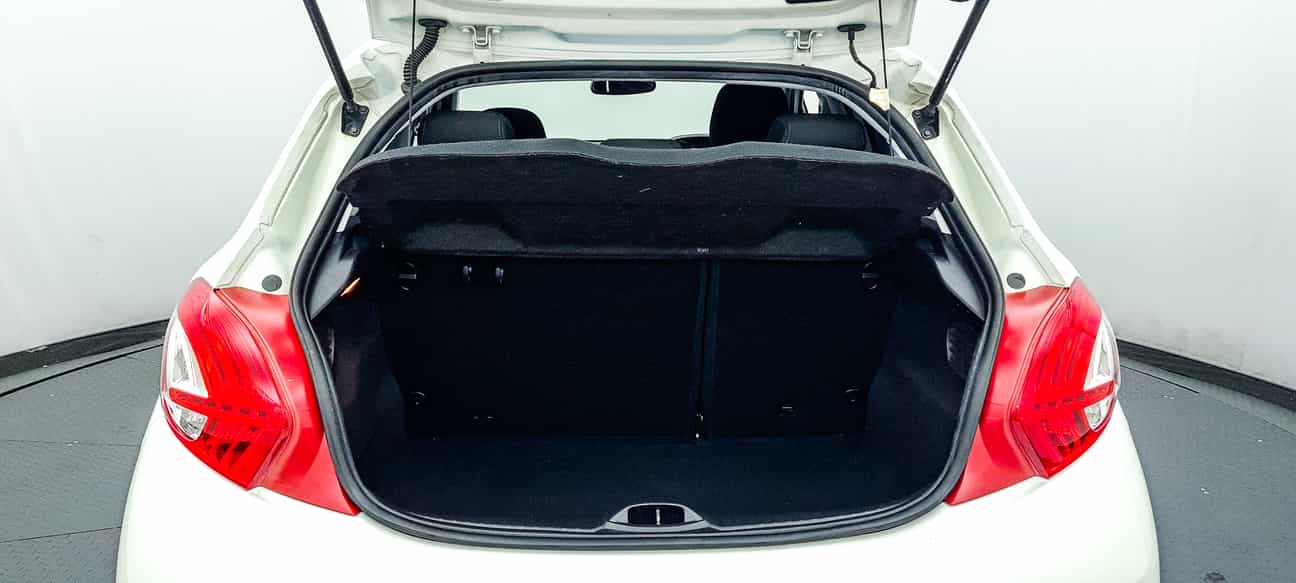 used 2014 Peugeot 208 5-DOOR 1.6