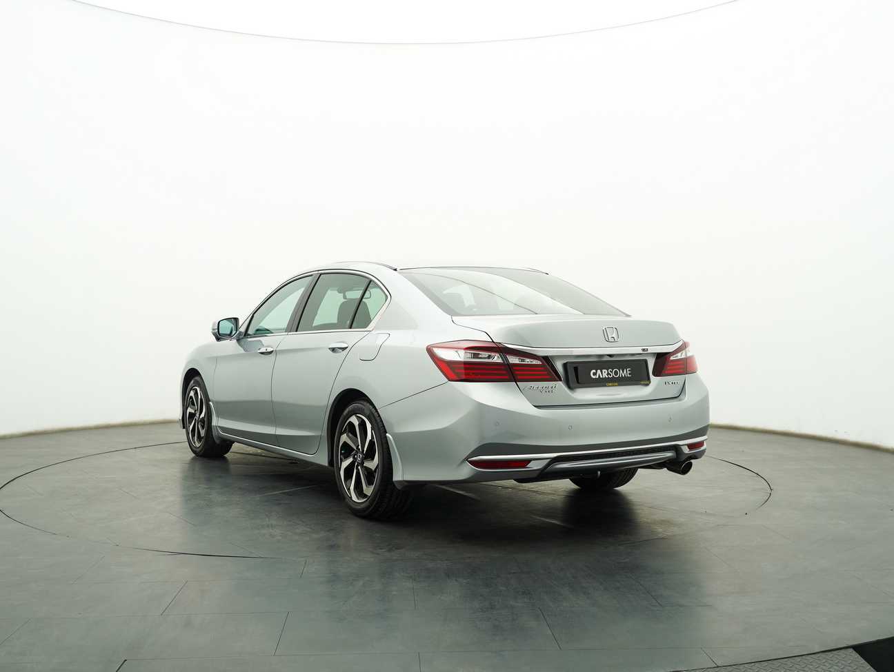 terpakai 2018 Honda Accord VTi-L 2.0