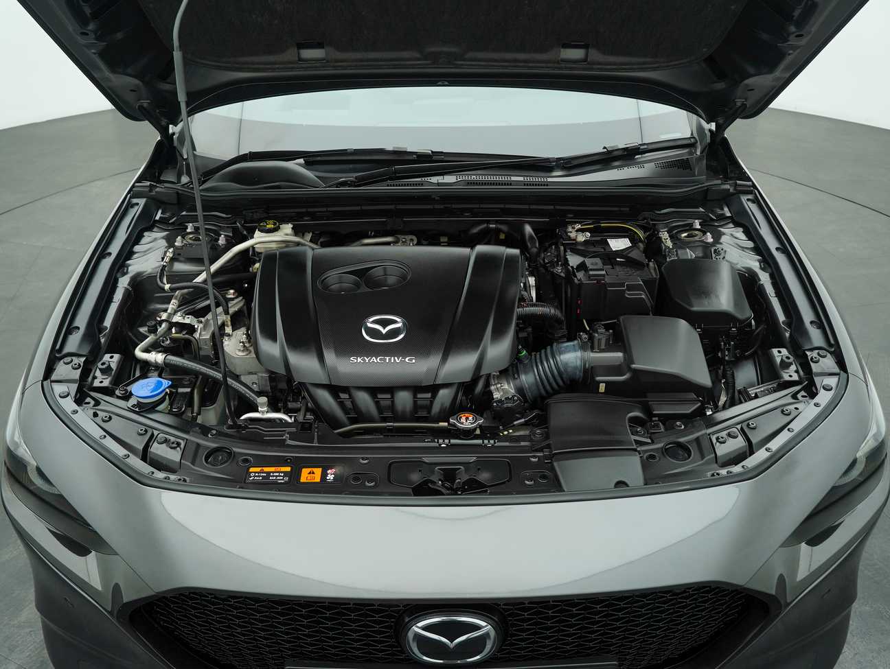 terpakai 2021 Mazda 3 SKYACTIV-G High Plus 2.0