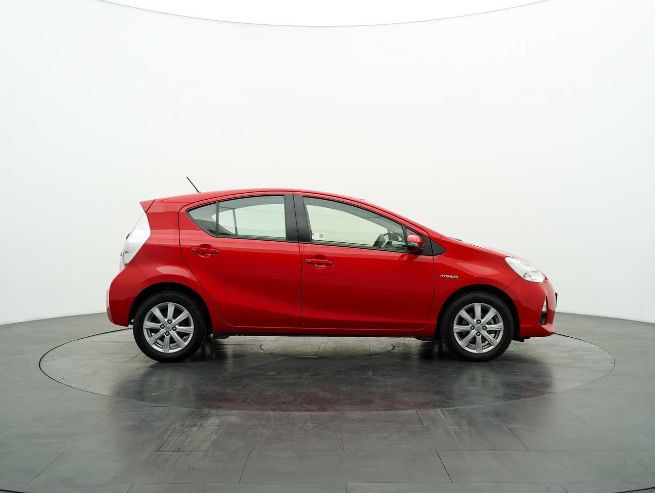 used 2012 Toyota Prius C Hybrid 1.5