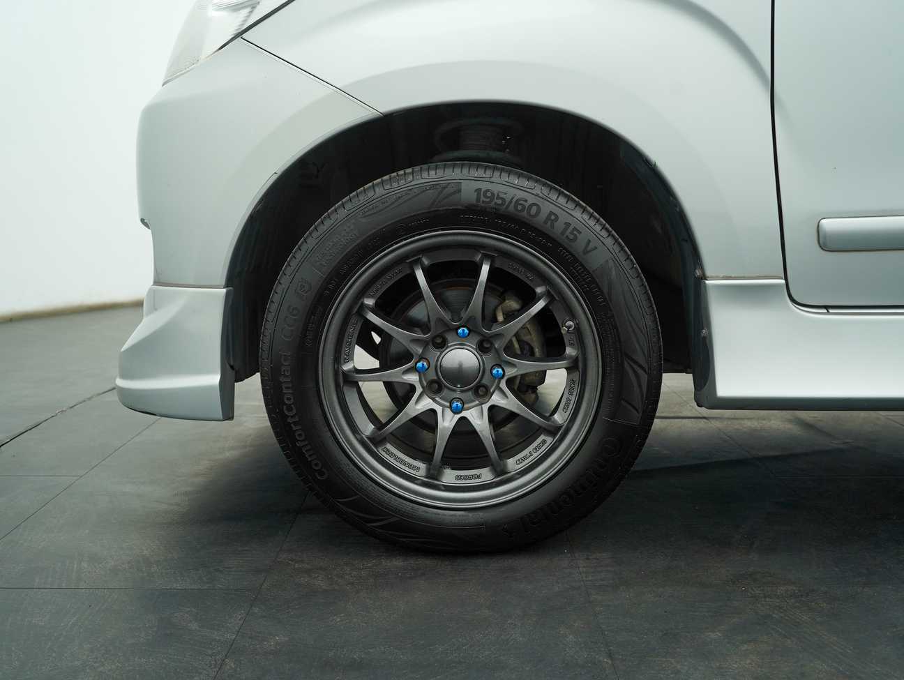 terpakai 2009 Toyota Avanza E 1.5