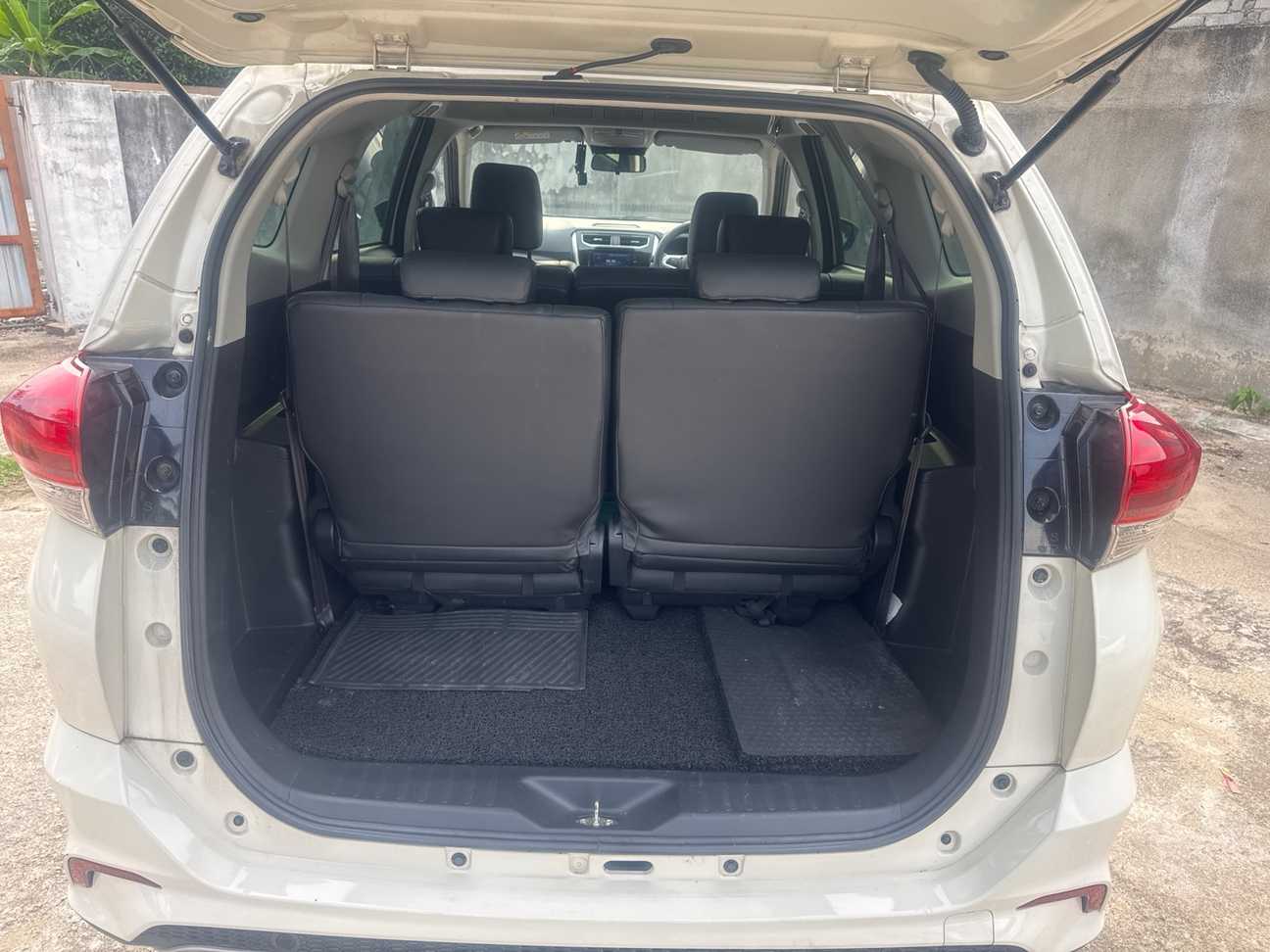 used 2019 Perodua Aruz AV 1.5