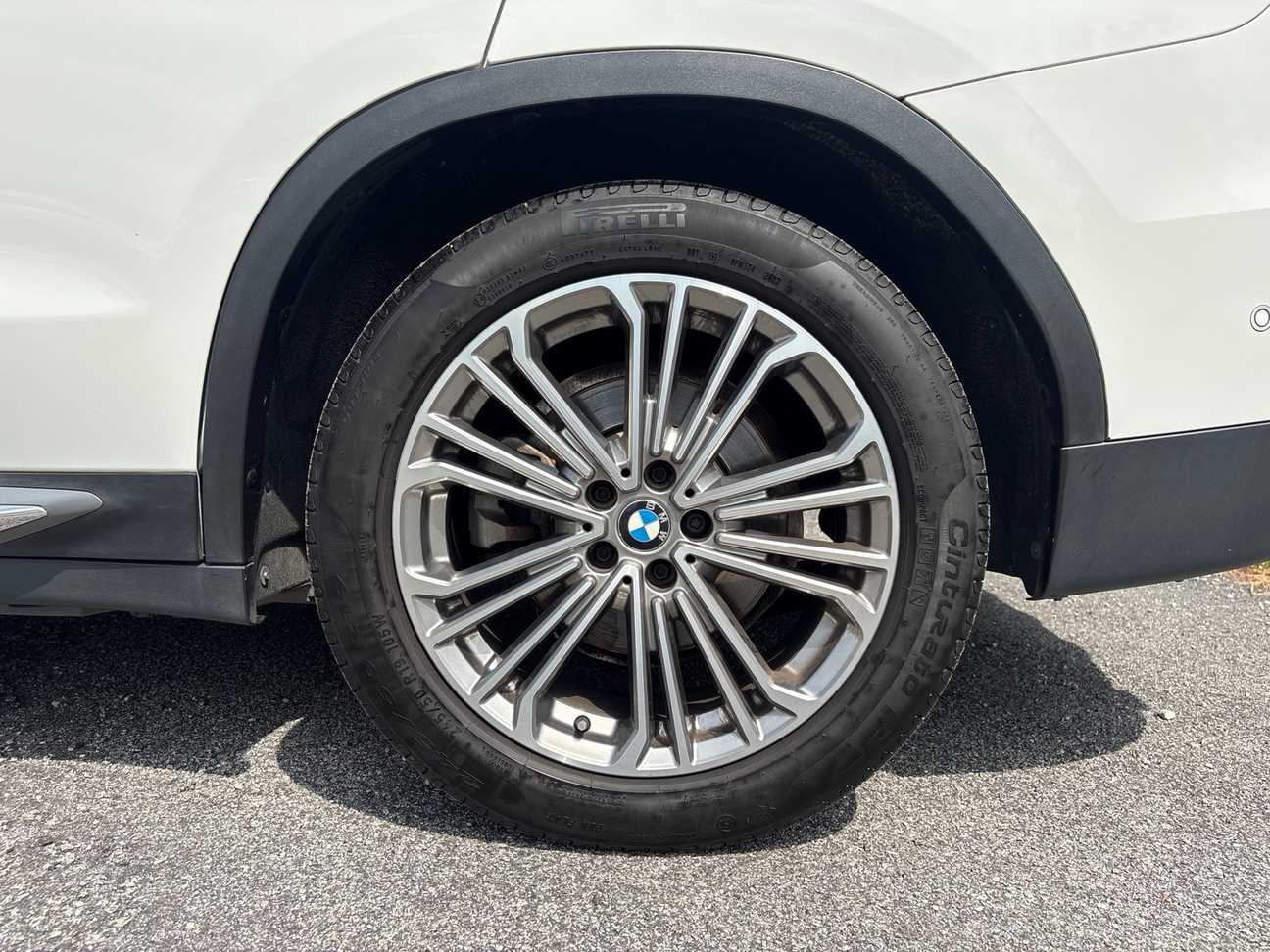 terpakai 2019 BMW X3 xDrive30i Luxury 2.0
