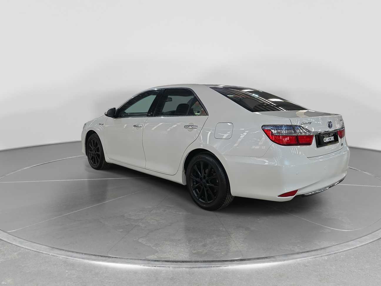 used 2016 Toyota Camry Hybrid 2.5