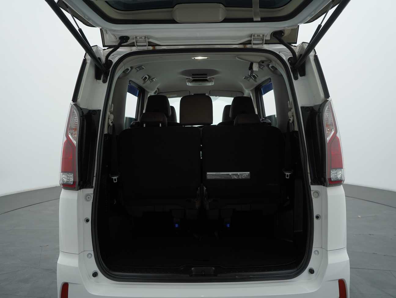 used 2021 Nissan Serena S-Hybrid High-Way Star J Impul 2.0