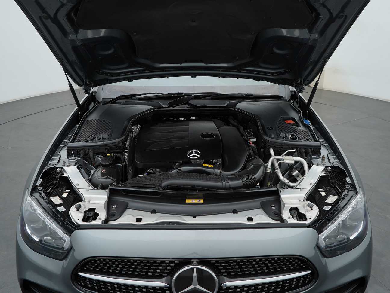 used 2021 Mercedes-Benz E300 AMG Line 2.0