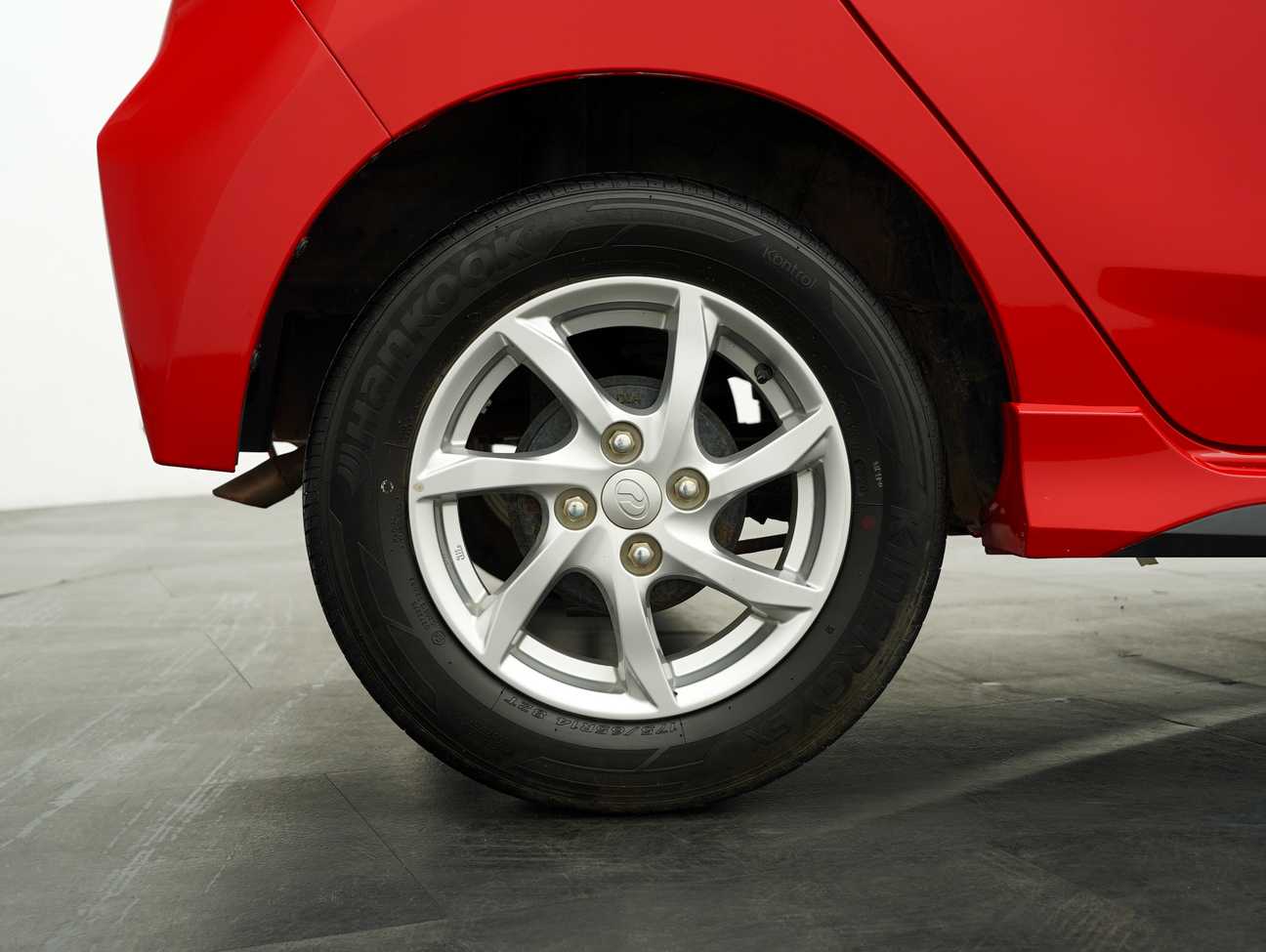 terpakai 2021 Perodua AXIA SE 1.0