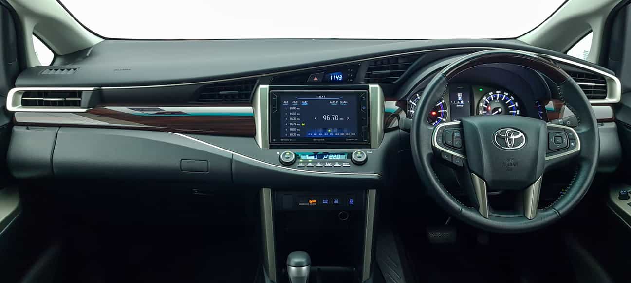 used 2018 Toyota INNOVA G 2.0