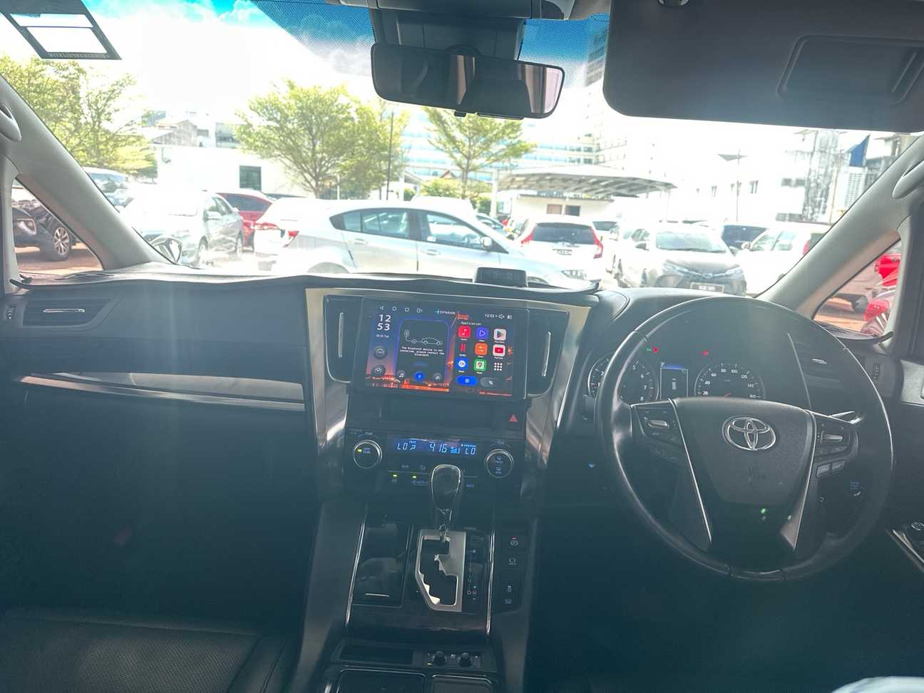 terpakai 2019 Toyota Vellfire ZG 2.5