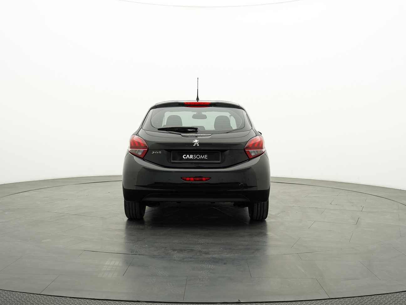 terpakai 2019 Peugeot 208 PureTech 1.2