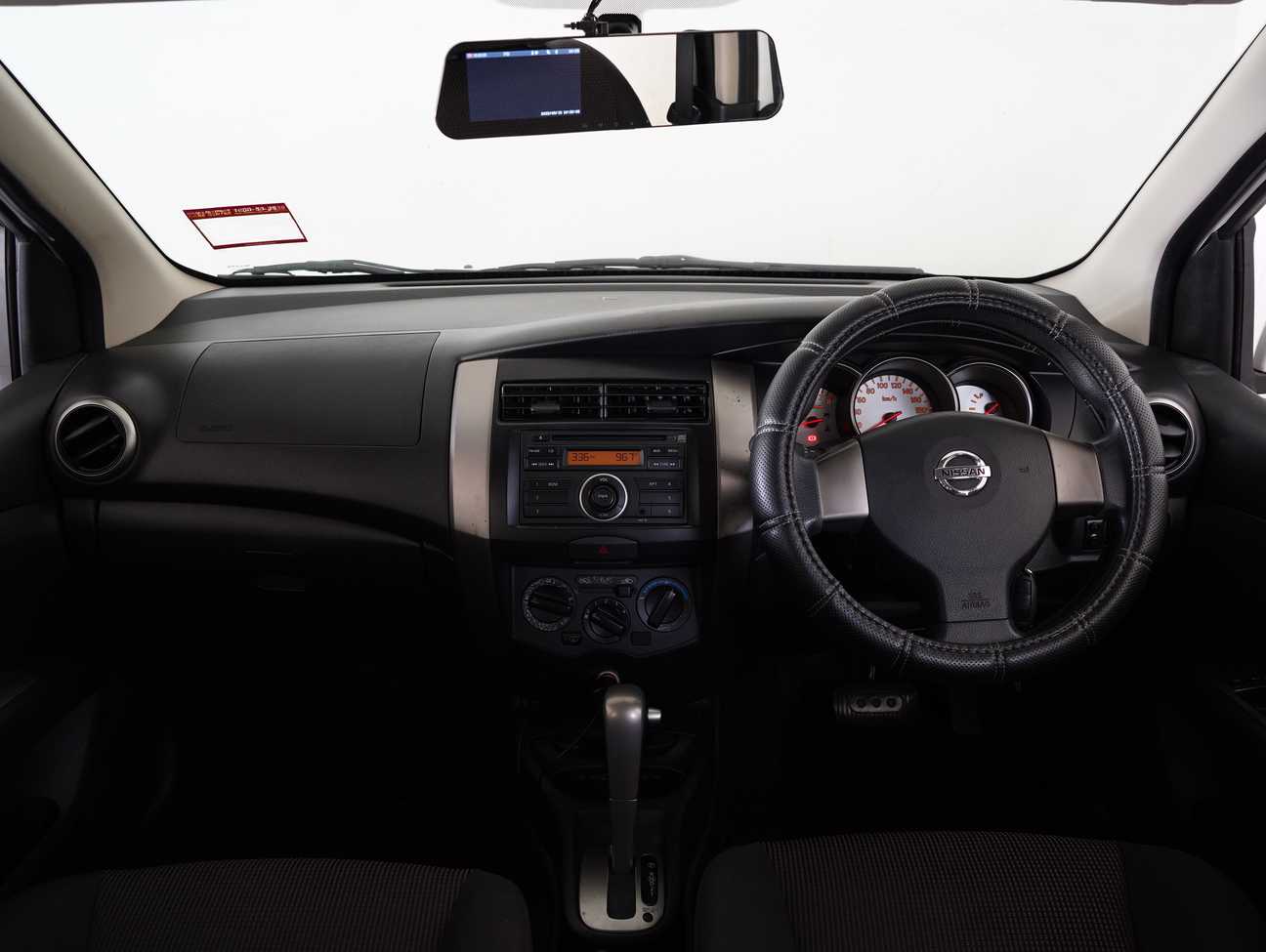 used 2013 Nissan Livina X-Gear  1.6