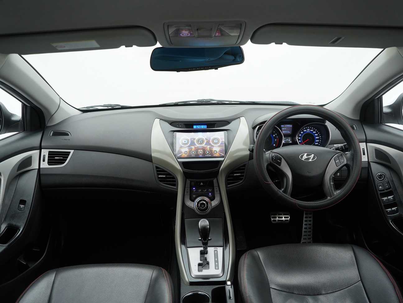 used 2014 Inokom Elantra  1.6