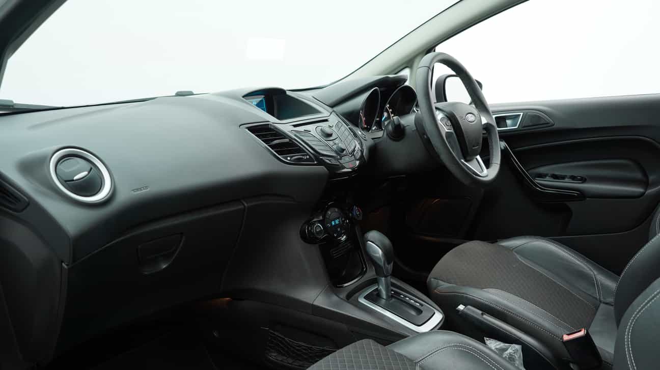 terpakai 2014 Ford FIESTA SPORT 1.0