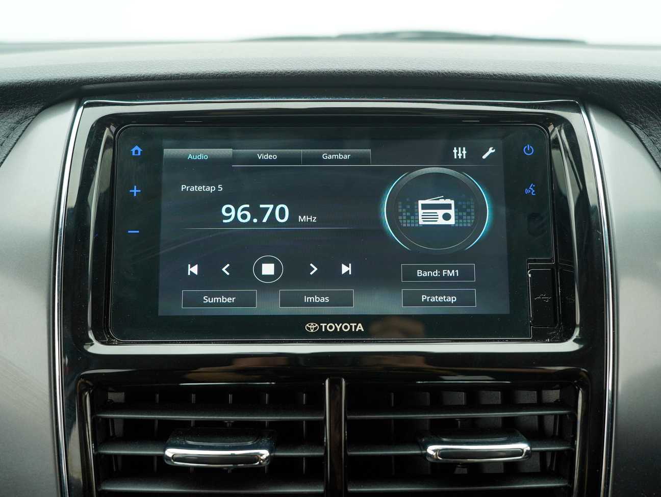 used 2022 Toyota Vios E 1.5