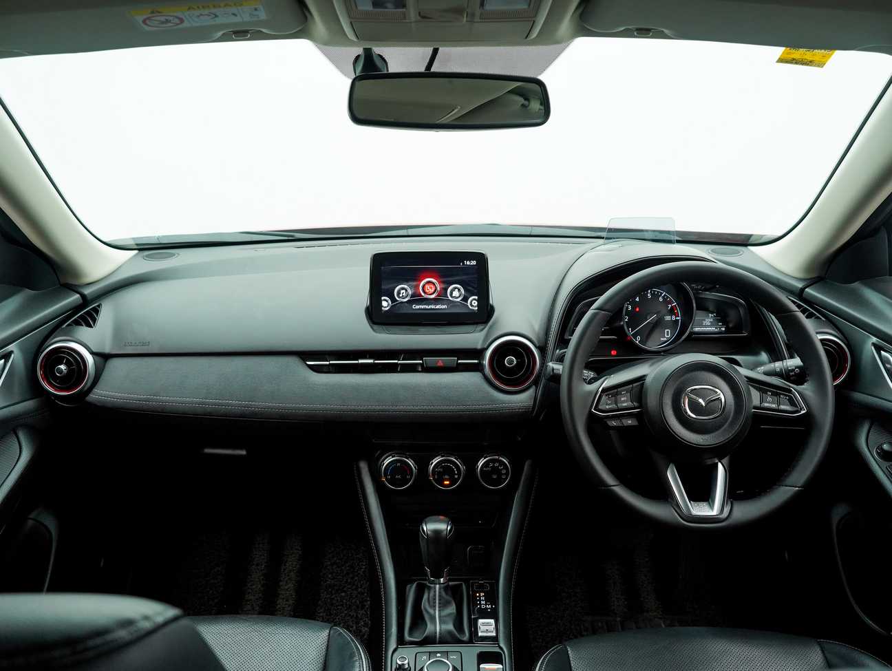 terpakai 2018 Mazda CX-3 SKYACTIV-G GVC 2.0