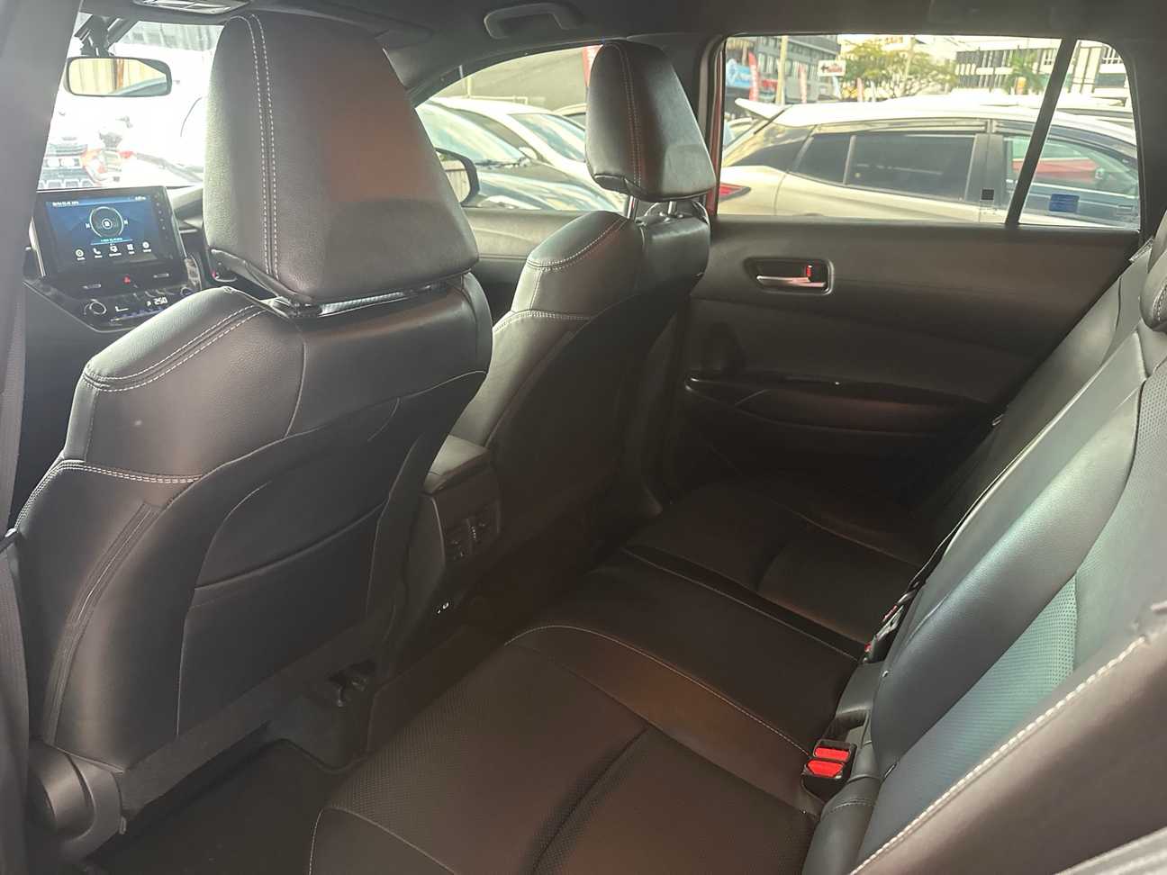 terpakai 2023 Toyota Corolla Cross G 1.8