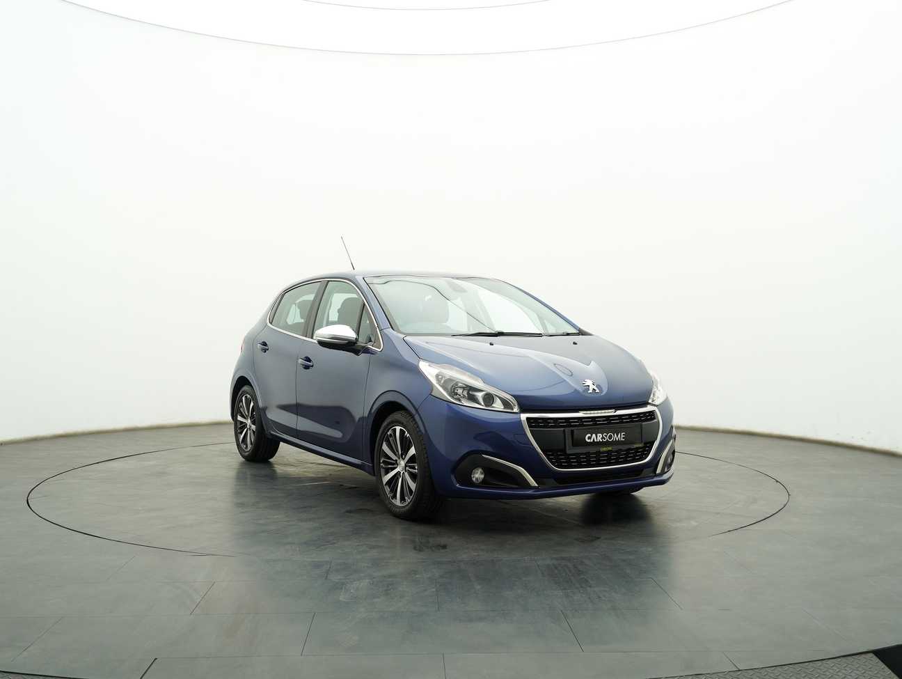 terpakai 2017 Peugeot 208 PureTech 1.2