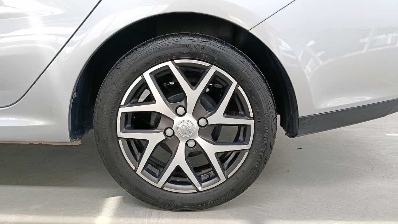 used 2023 Proton Persona Premium 1.6