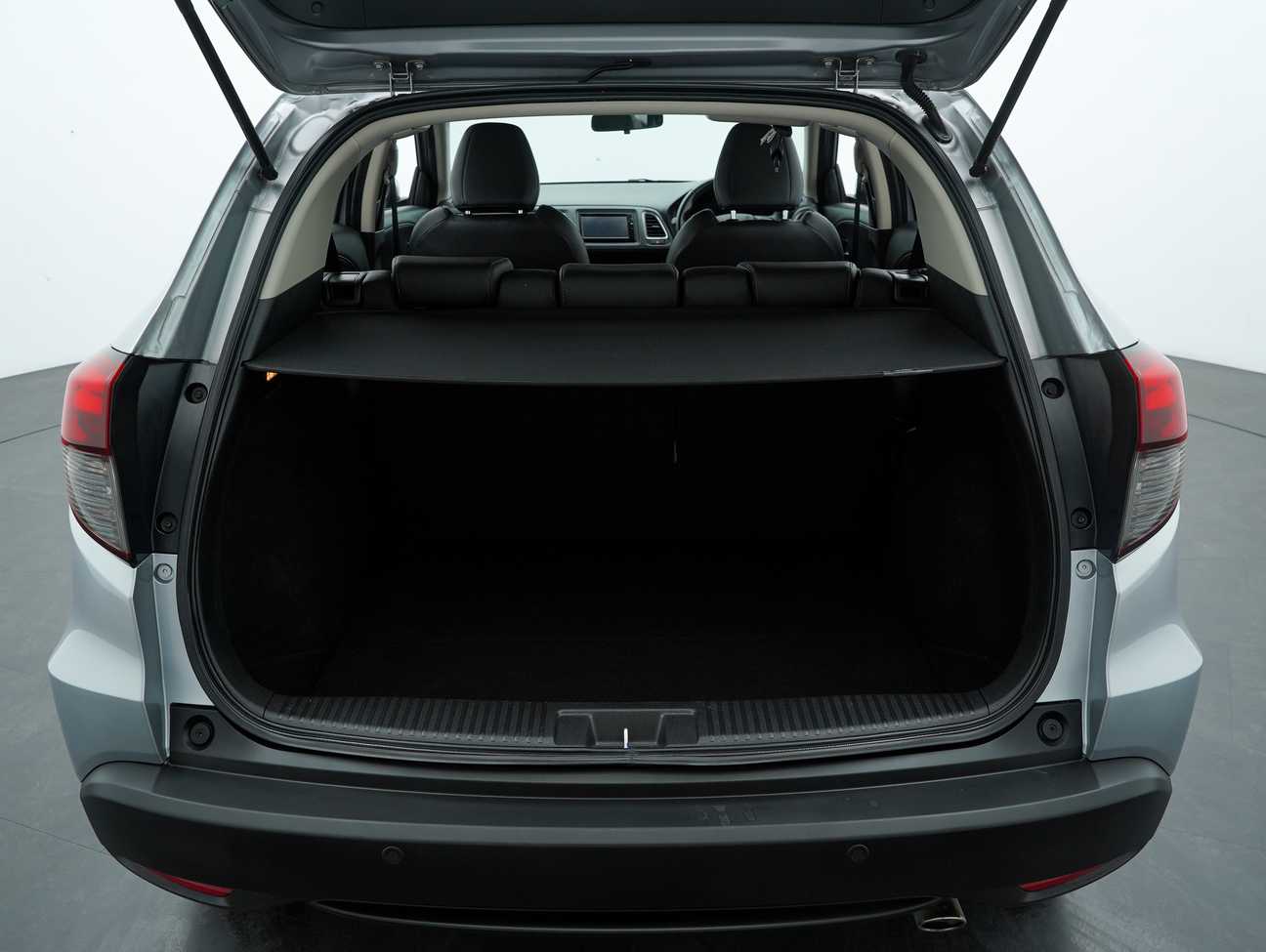 terpakai 2020 Honda HR-V V 1.8