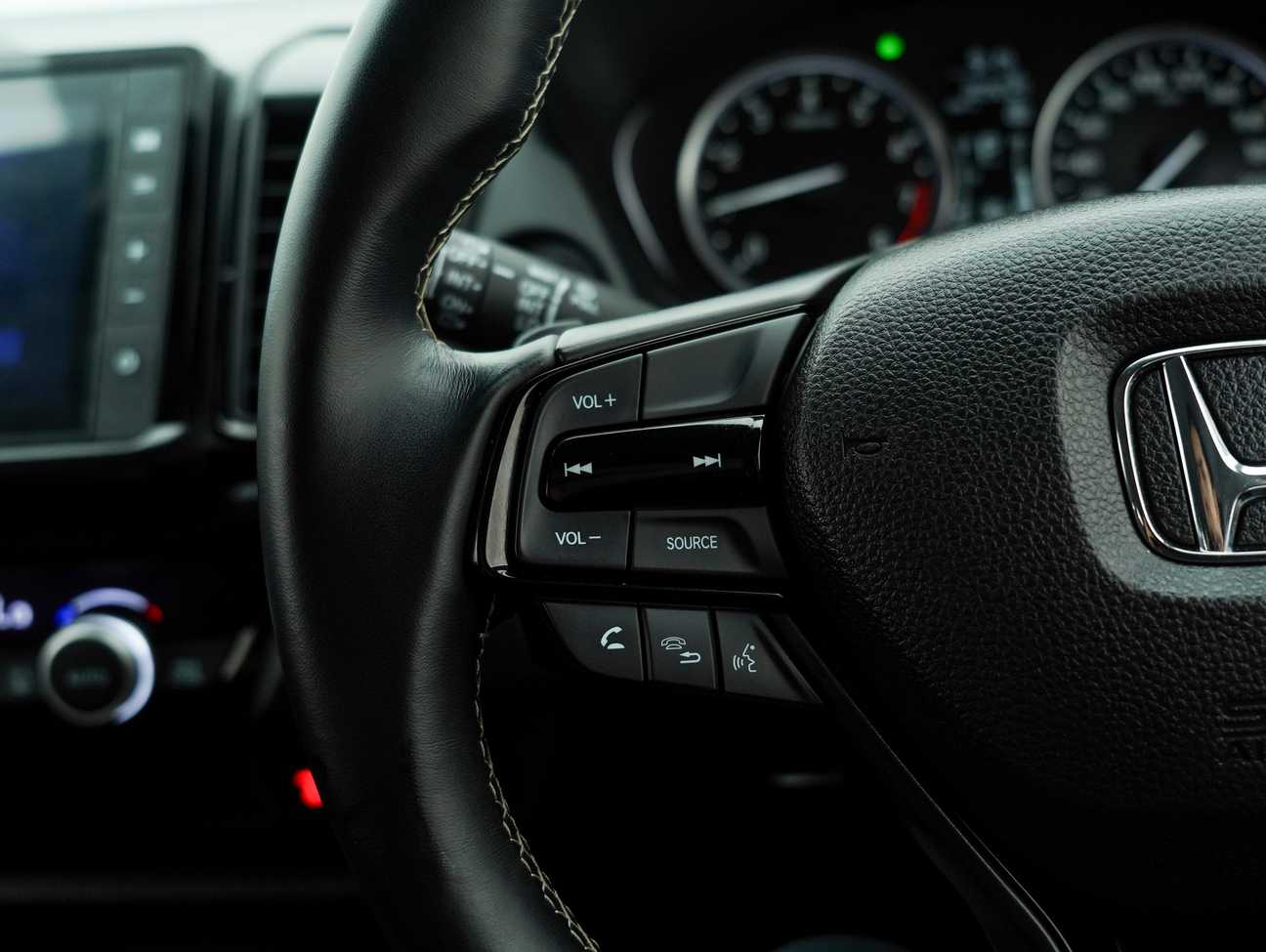 terpakai 2023 Honda City V i-VTEC 1.5
