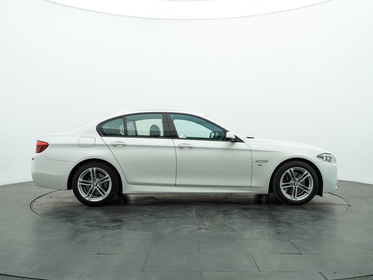 used 2016 BMW 520i M Sport 2.0