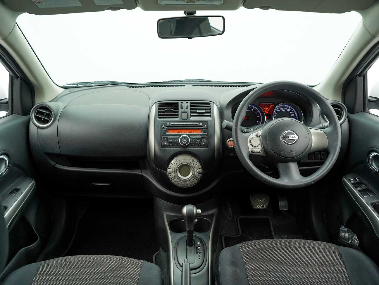 used 2015 Nissan Almera VL 1.5