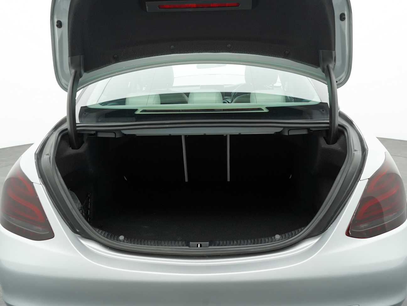 terpakai 2015 Mercedes-Benz C200 Avantgarde 2.0