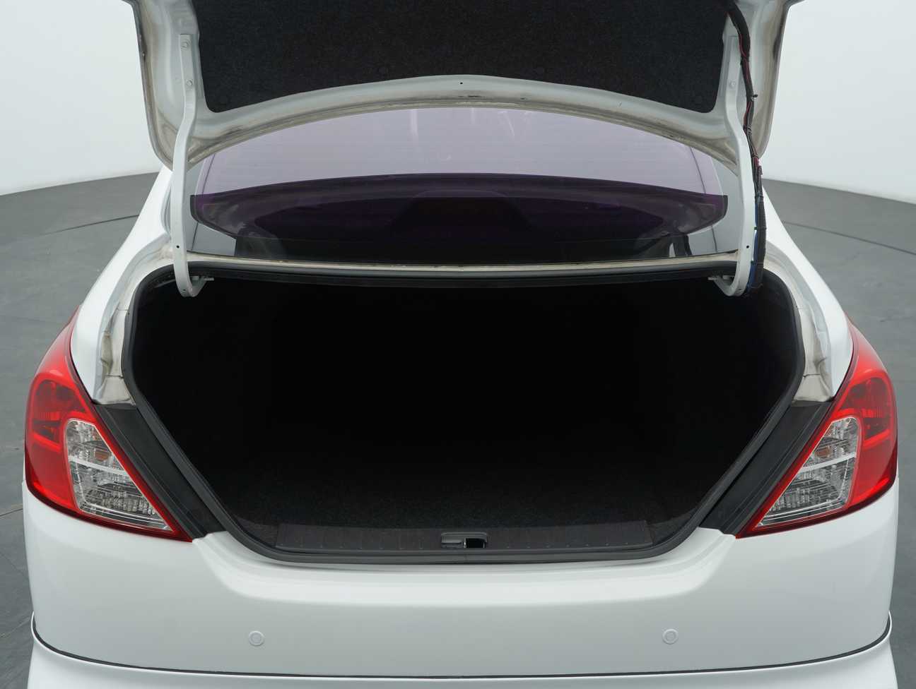 used 2017 Nissan Almera VL 1.5