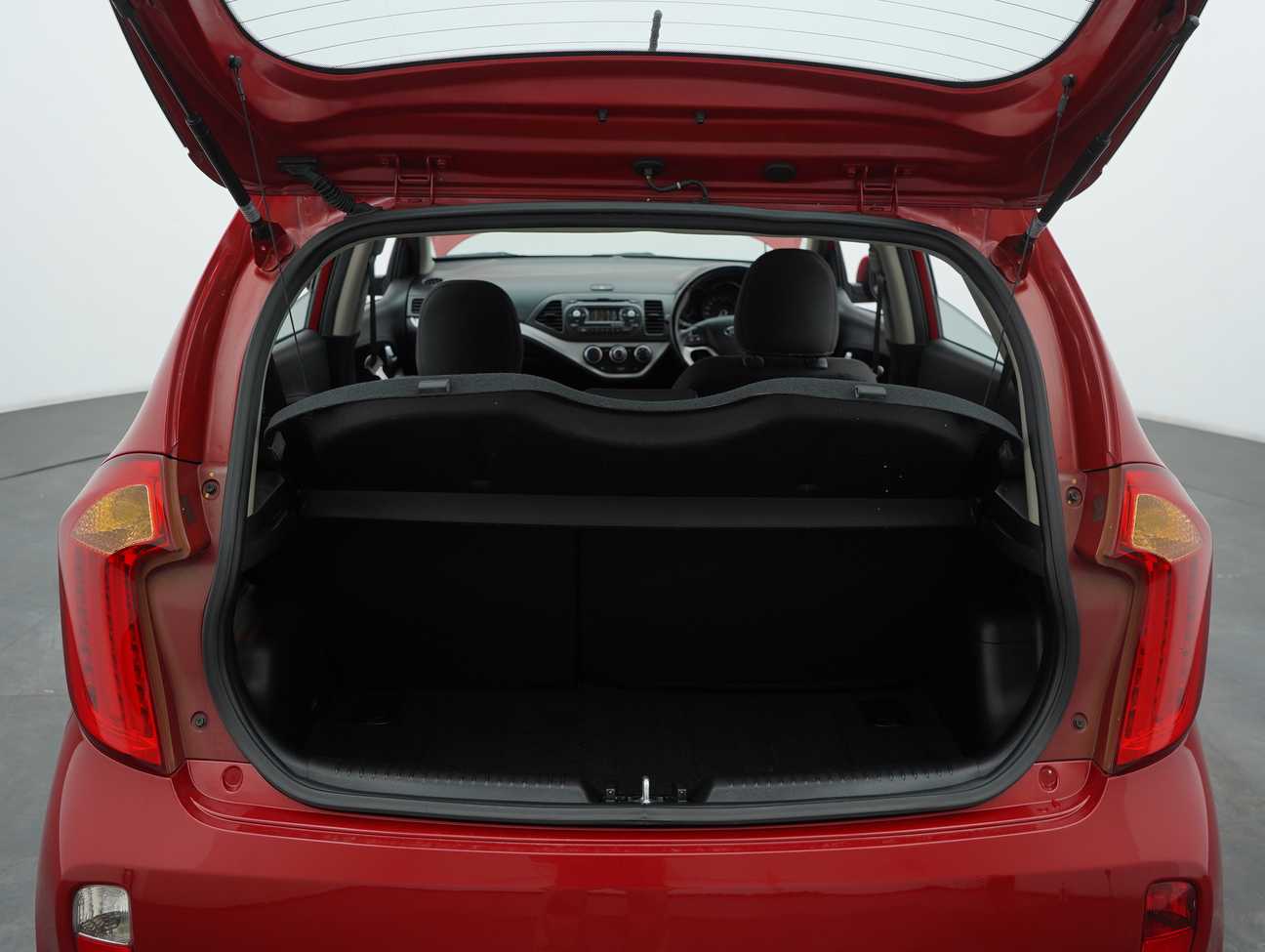 terpakai 2015 Kia Picanto  1.2