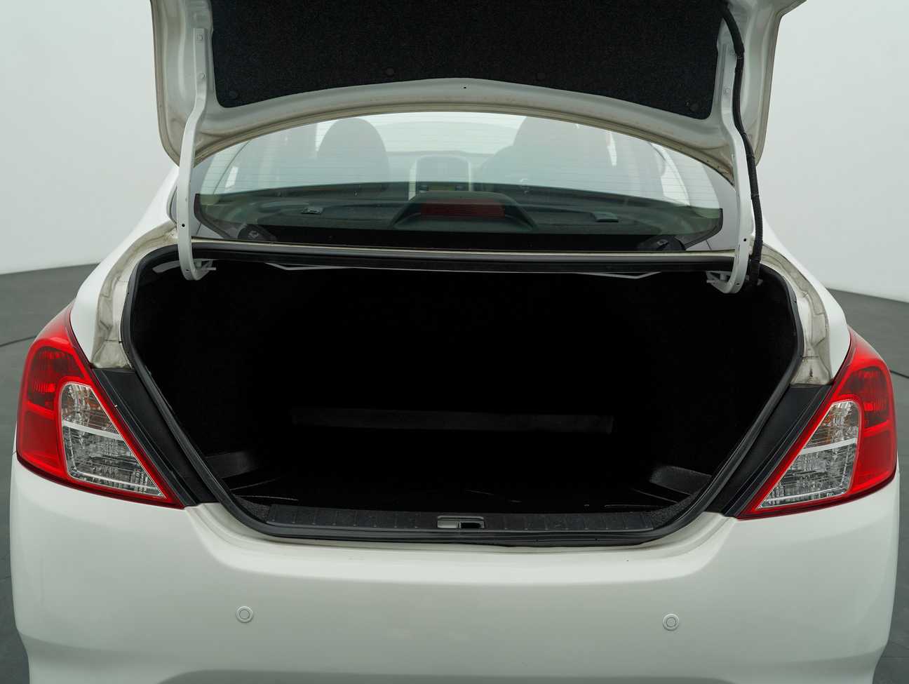 terpakai 2015 Nissan Almera V 1.5