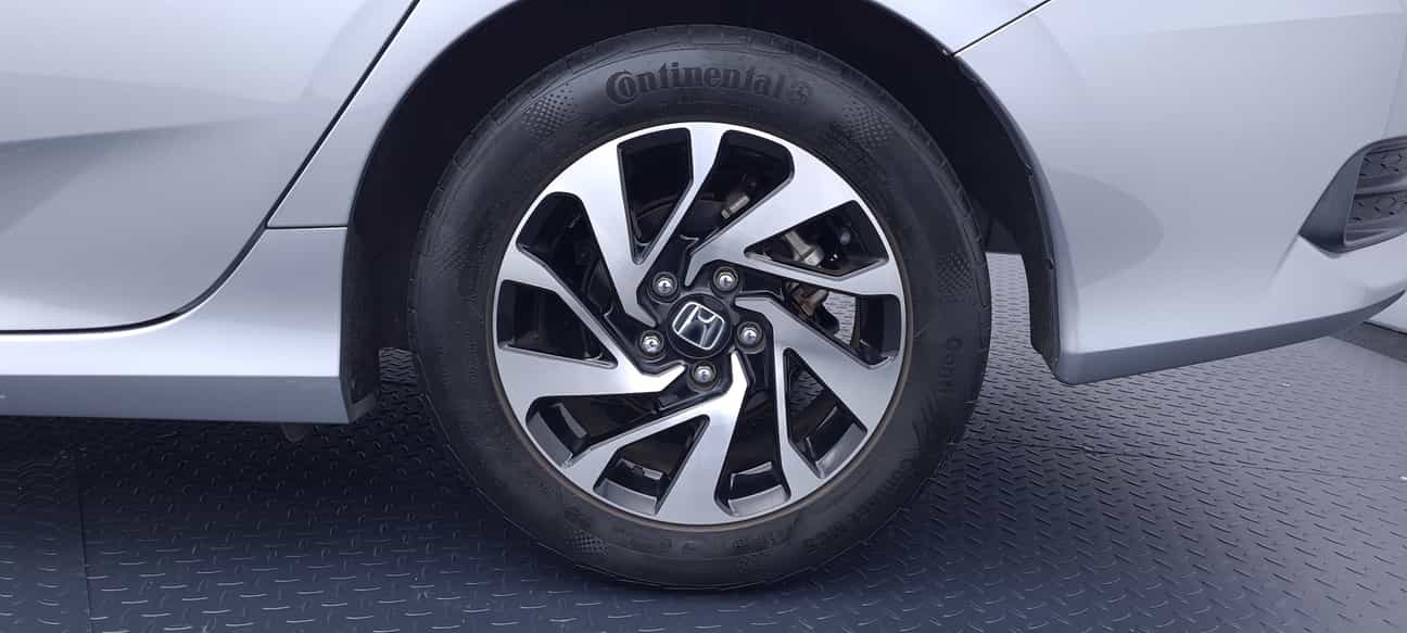 terpakai 2017 Honda CIVIC S I-VTEC 1.8