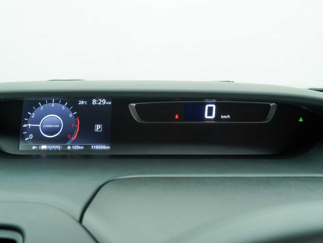 used 2018 Nissan Serena S-Hybrid High-Way Star 2.0