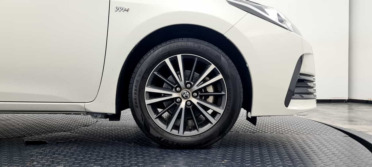 used 2017 Toyota COROLLA ALTIS G 1.8