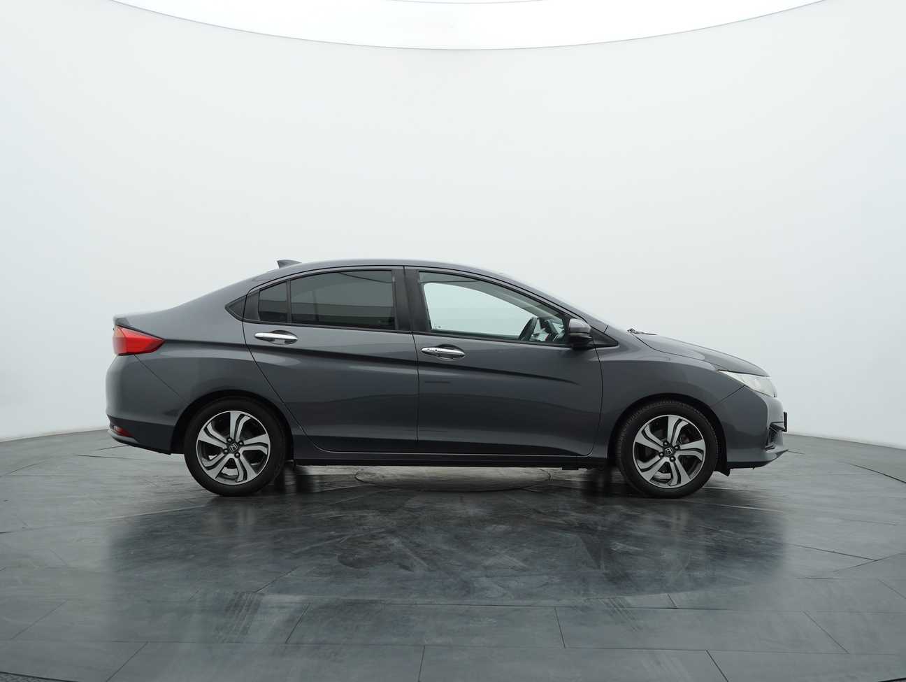 used 2015 Honda City V 1.5