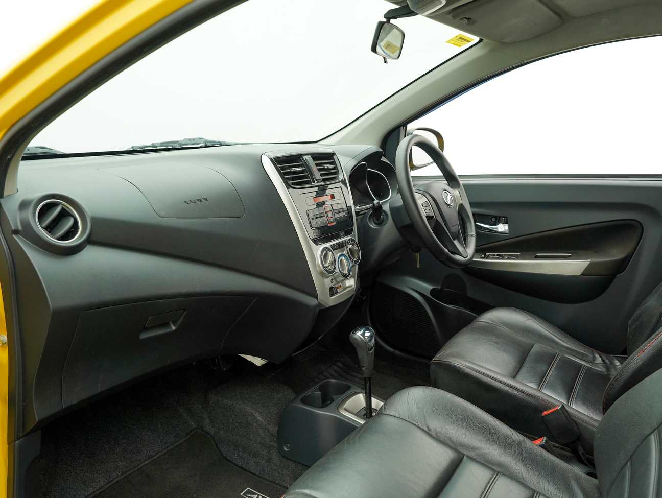 terpakai 2014 Perodua AXIA Advance 1.0