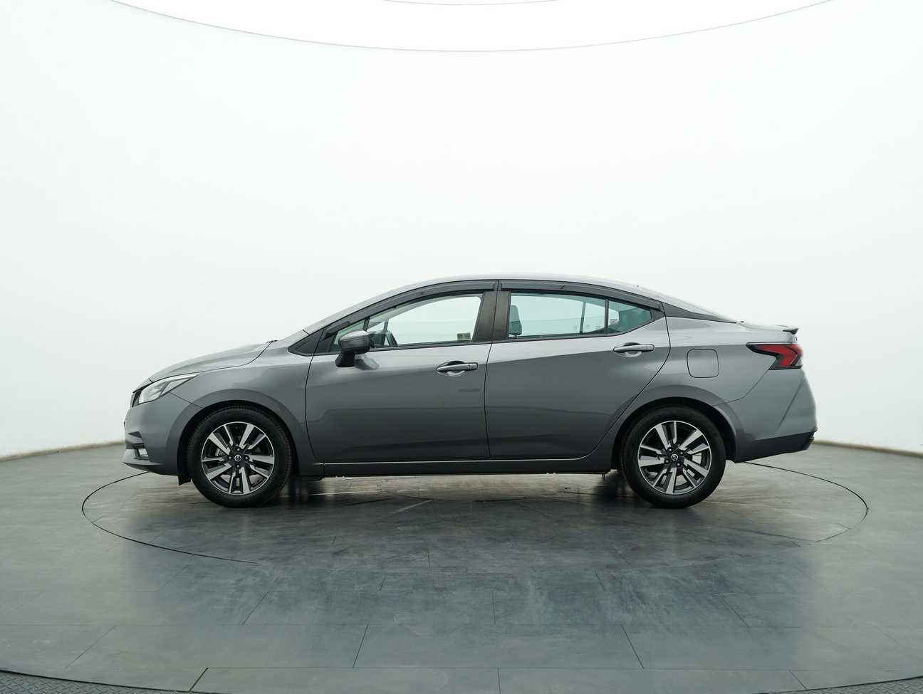 used 2021 Nissan Almera VLT 1.0