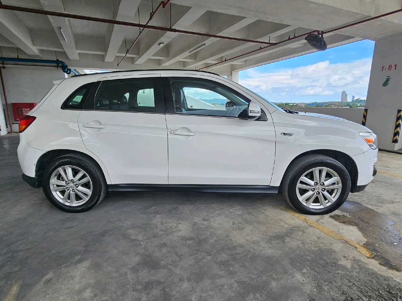 terpakai 2015 Mitsubishi ASX  2.0