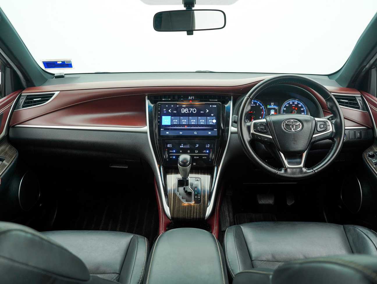 used 2015 Toyota HARRIER DBA-ZSU60W 2.0