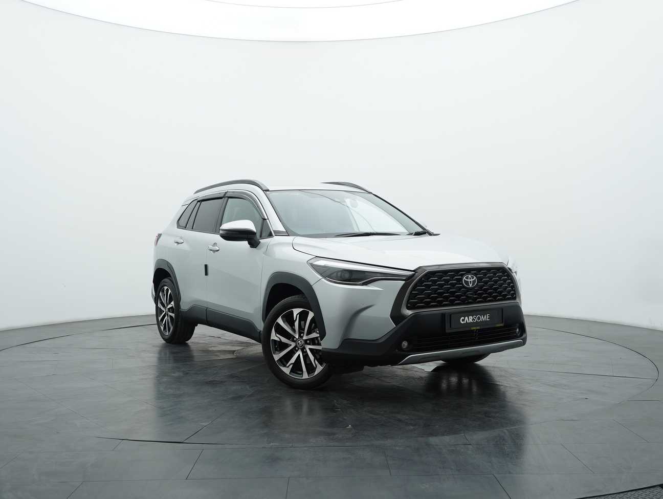 used 2023 Toyota Corolla Cross V 1.8