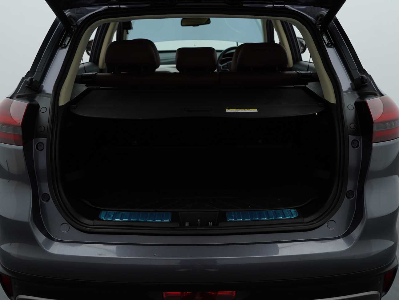 used 2020 Proton X70 Premium 1.8
